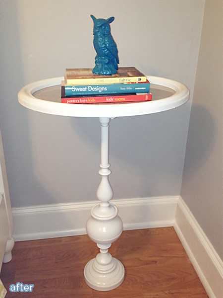 Genius idea! Turn a picture frame and lamp base into a side table! Featured on https://betterafter.net Genius idea! Turn a picture frame and lamp base into a side table! Featured on https://betterafter.net